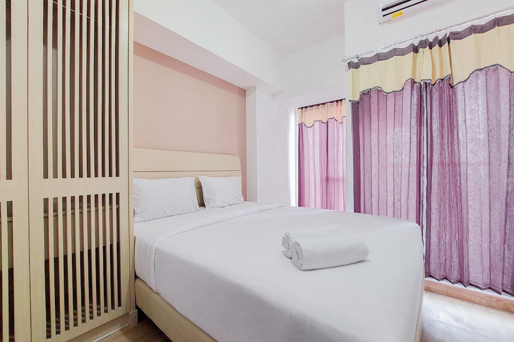 strategic and nice studio apartment at m town residence