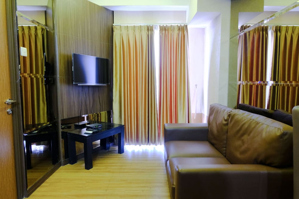strategic 2br at tamansari panoramic apartment