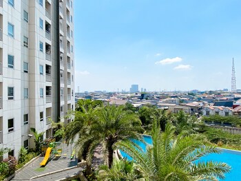 big studio at apartment mustika golf residence