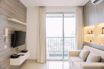 spacious and warm 2br at ciputra world 2 apartment