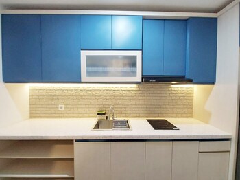 cozy stay studio at mataram city apartment