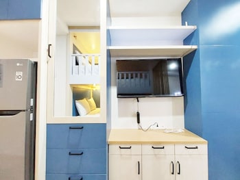 cozy stay studio at mataram city apartment