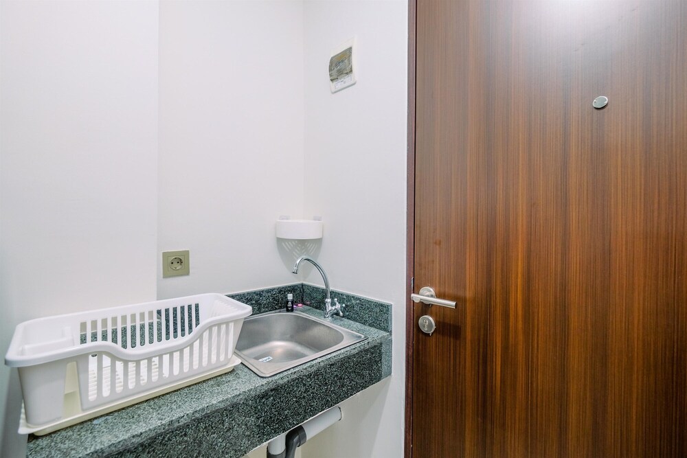 comfy and modern studio transpark cibubur apartment