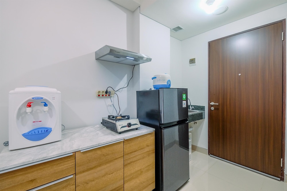 comfy and modern studio transpark cibubur apartment