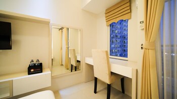 warm designed studio at orchard supermall mansion apartment