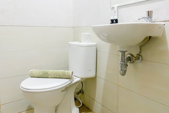 minimalist and cozy studio transpark juanda bekasi timur apartment