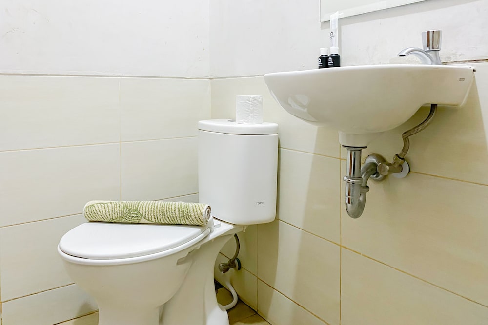 minimalist and cozy studio transpark juanda bekasi timur apartment