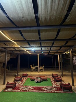 wadi rum desert dunes luxury camp
