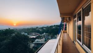 pacify hills by uv hotels