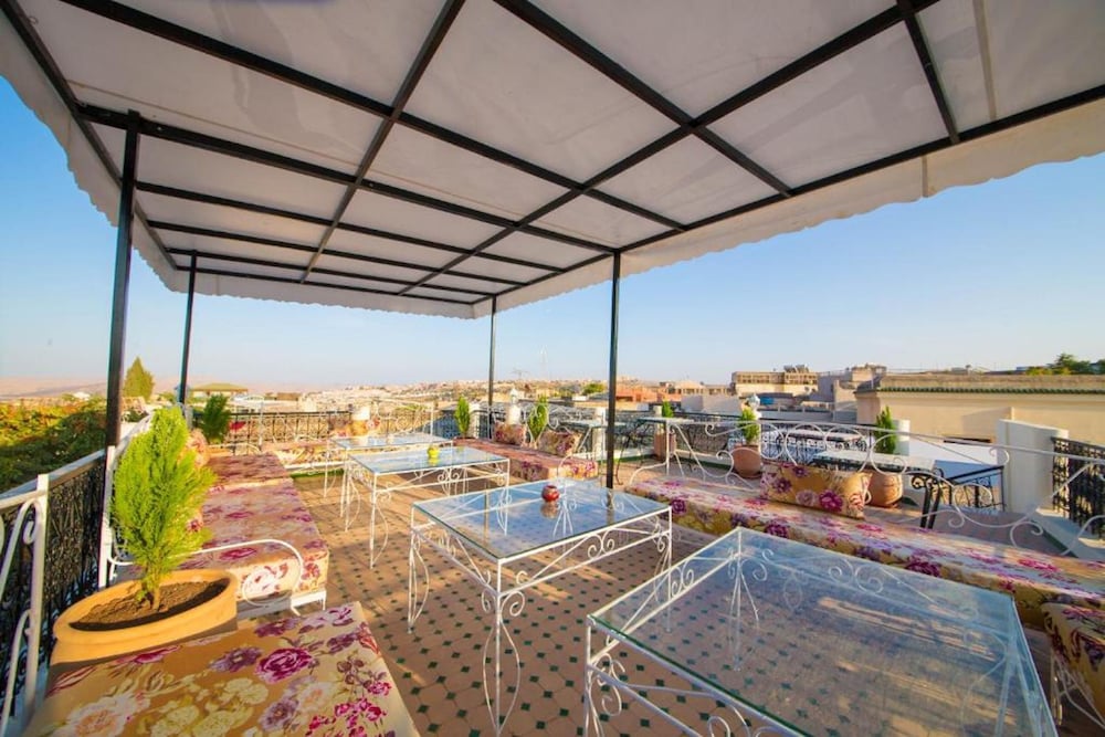 riad fes iline
