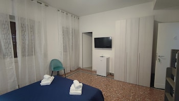 vatican green garden