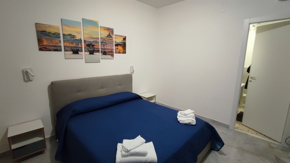 vatican green garden