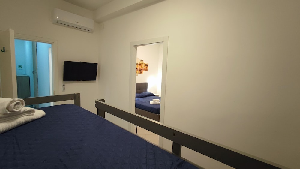 vatican green garden