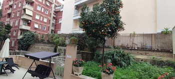 vatican green garden