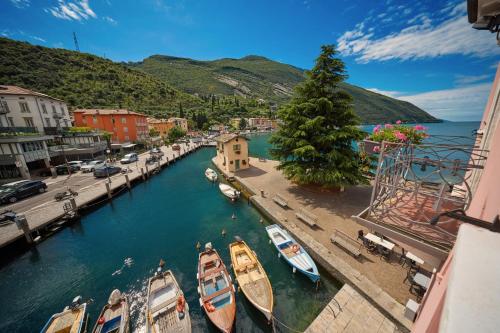 Hotel Geier,Lake Garda>>Garda,3 star