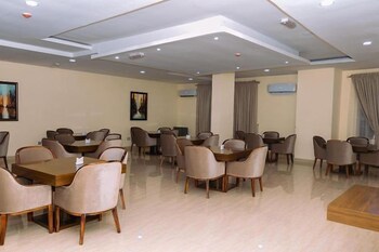 Premium Hotel & Suites By Victoria Inn,Nigeria>>Benin City,3 star