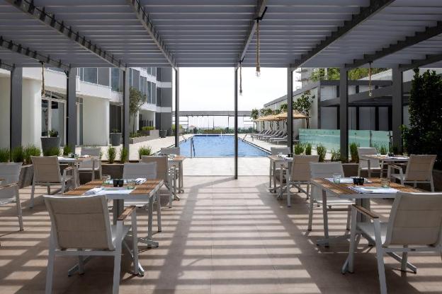 staybridge suites dubai business bay an ihg hotel