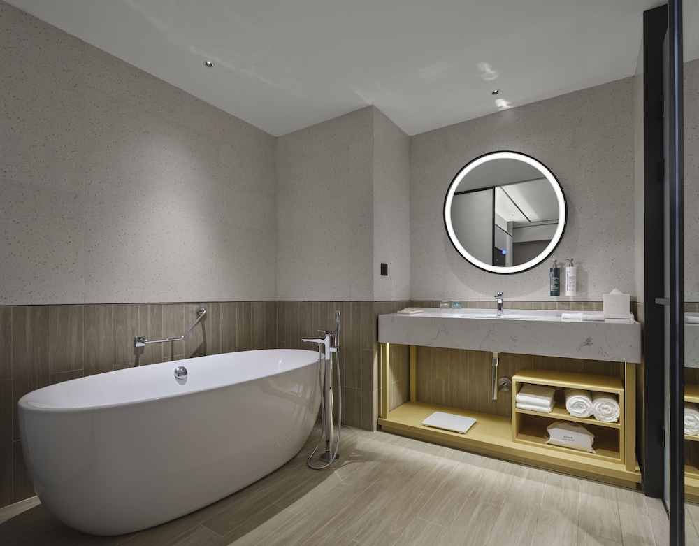 hilton garden inn kunming dianchi