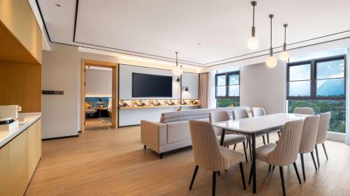 hilton garden inn kunming dianchi