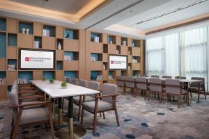 hilton garden inn shenzhen guangming hongqiao park