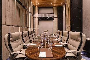 lemon tree premier malad mumbai