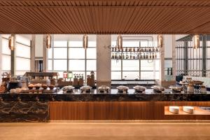 lemon tree premier malad mumbai