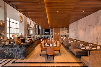 lemon tree premier malad mumbai