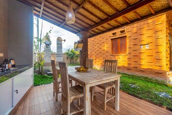 buruan sari villas