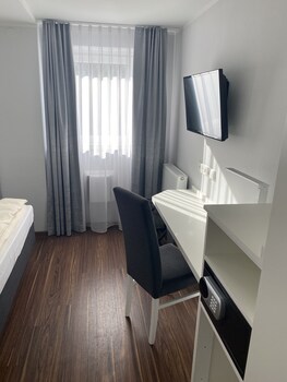 mirage city hotel stuttgart