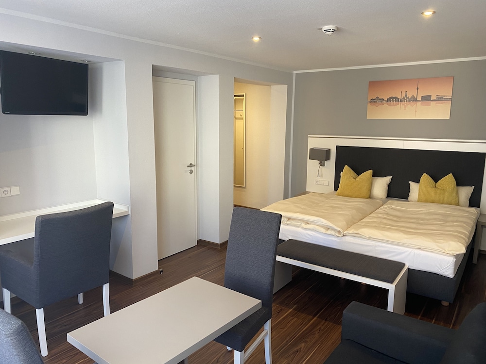 mirage city hotel stuttgart