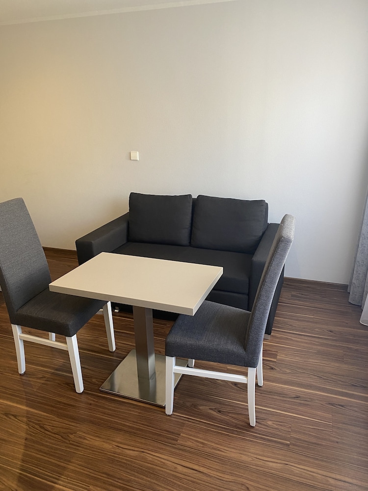 mirage city hotel stuttgart