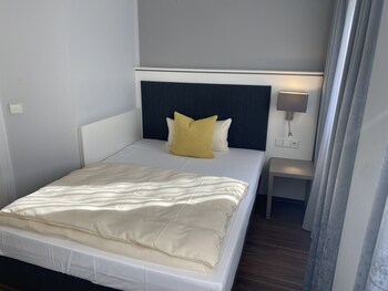 mirage city hotel stuttgart