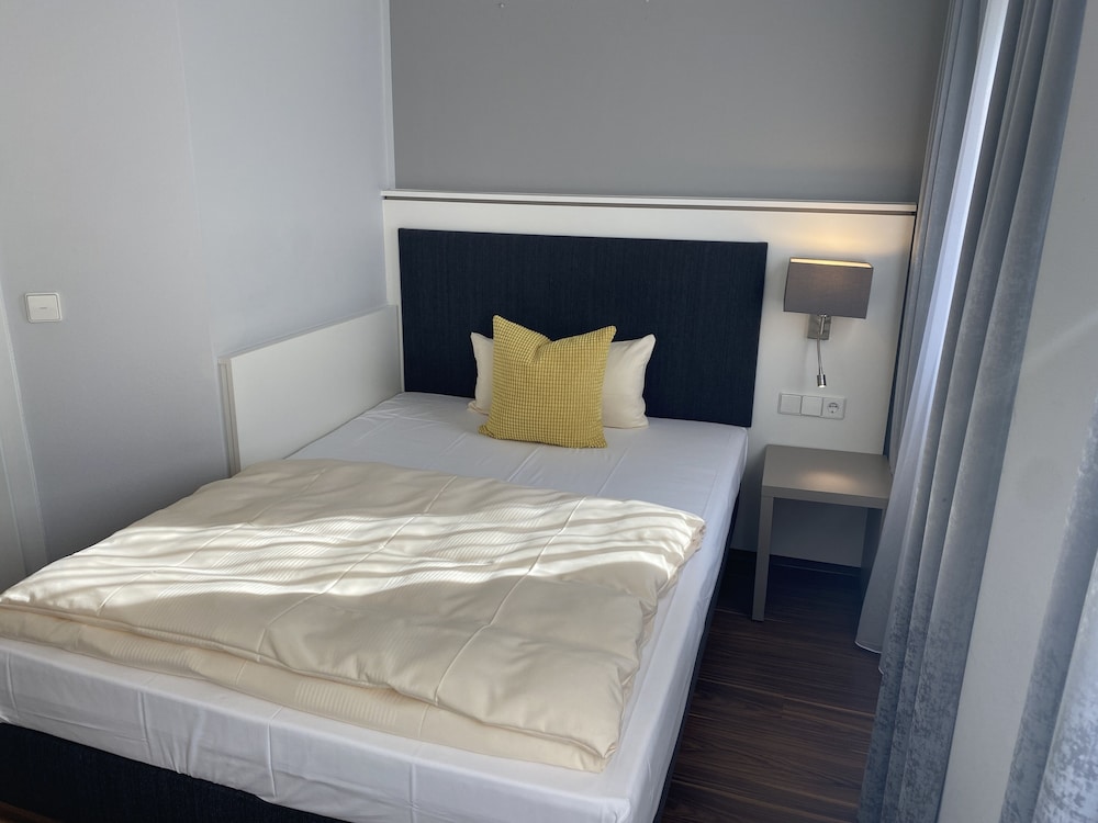 mirage city hotel stuttgart