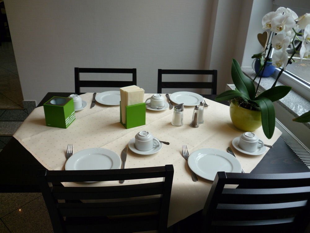 mirage city hotel stuttgart