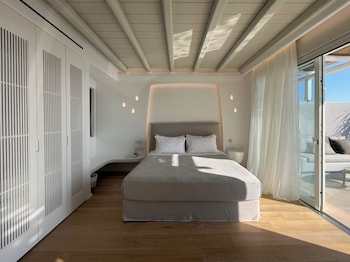 nomia sunset suites mykonos