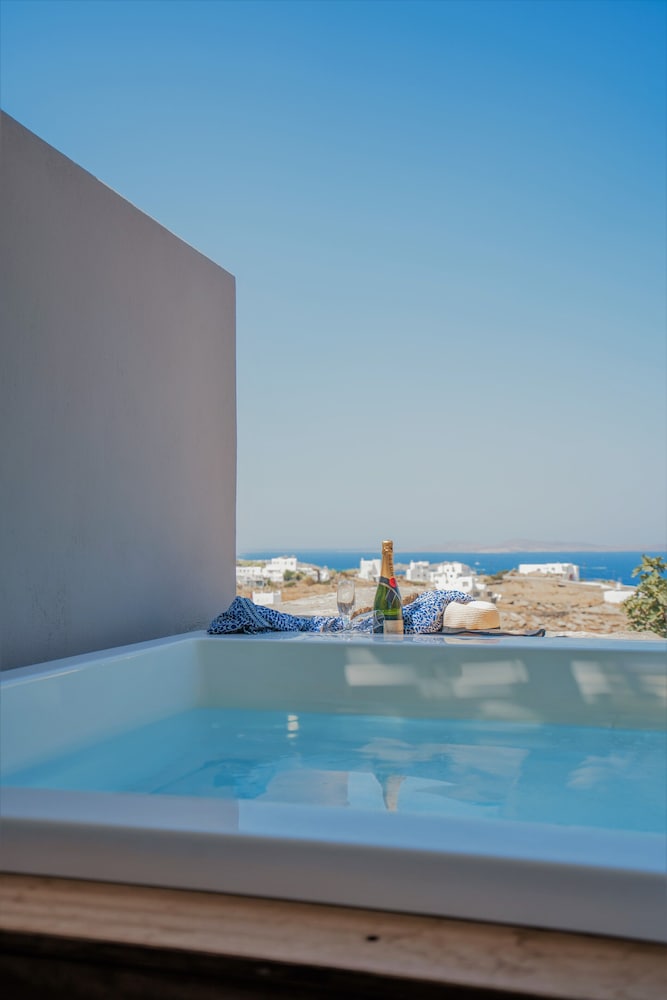 nomia sunset suites mykonos