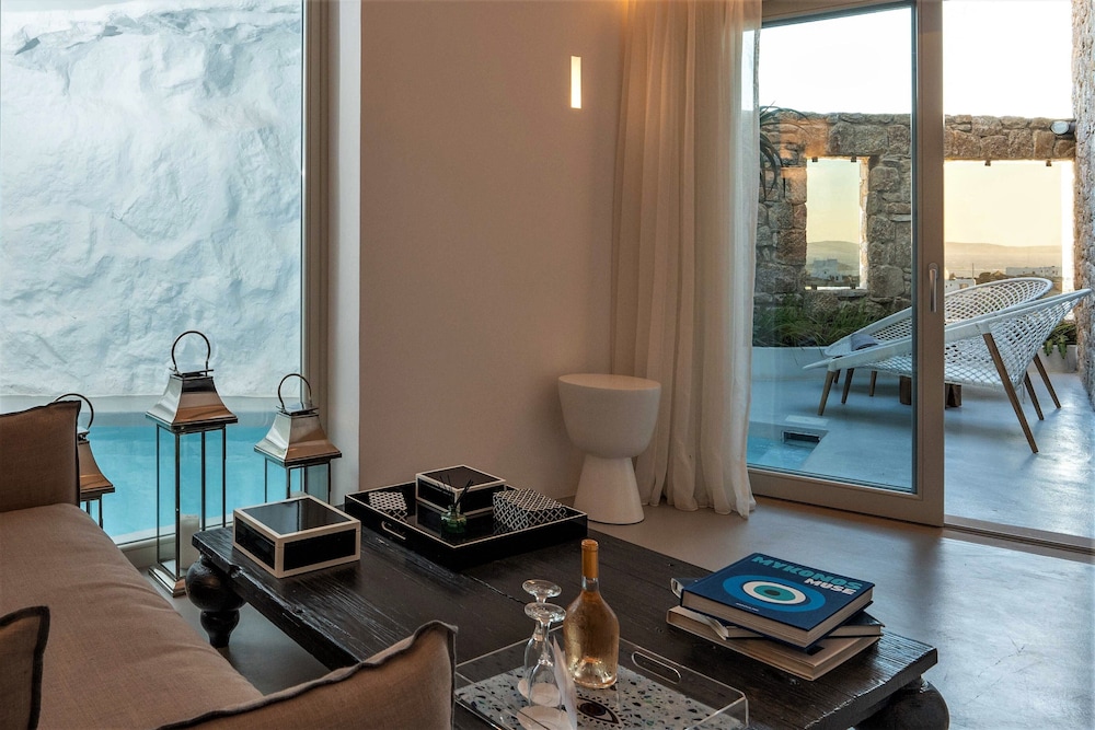 nomia sunset suites mykonos