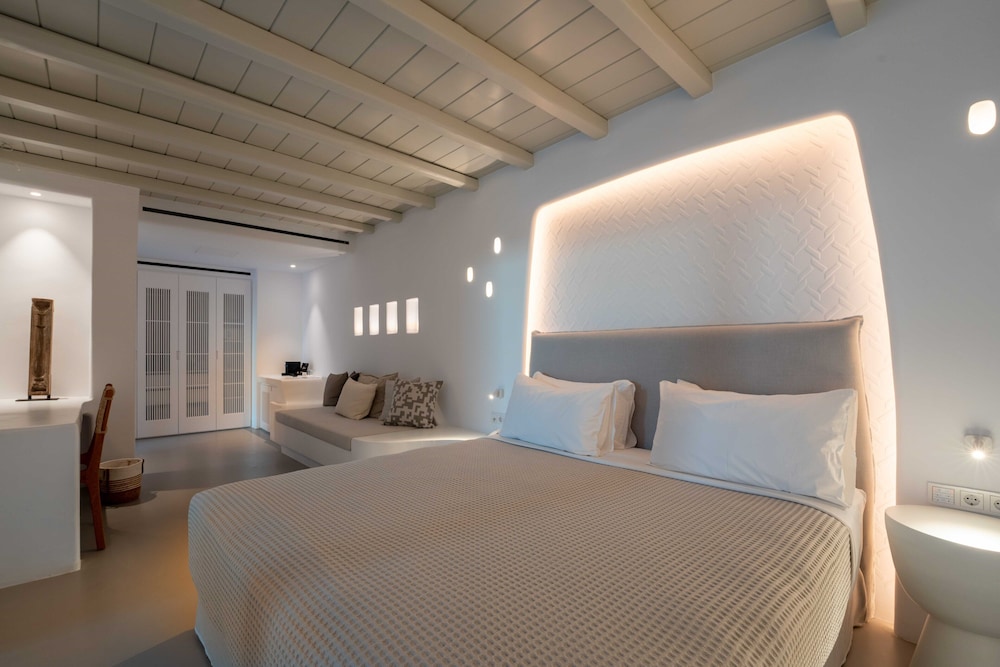 nomia sunset suites mykonos