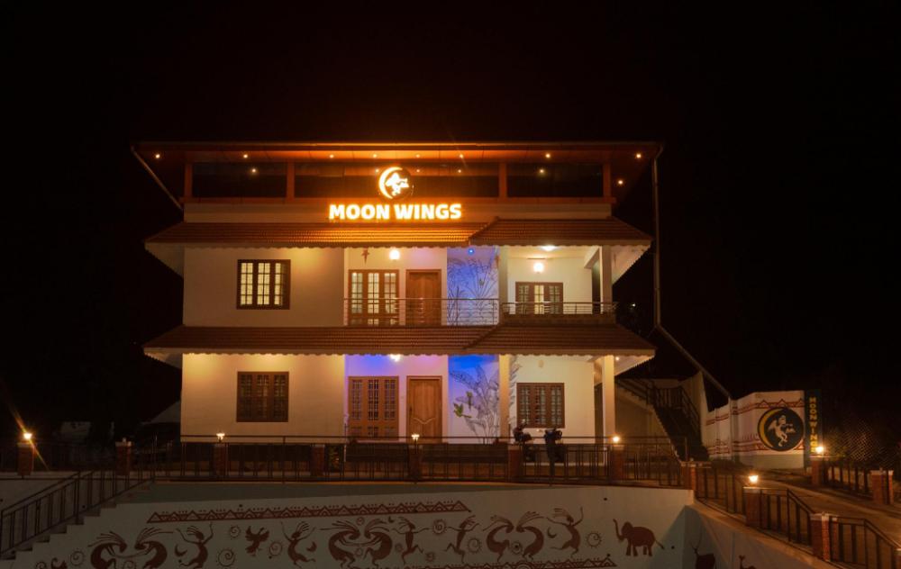 moon wings mountain resort