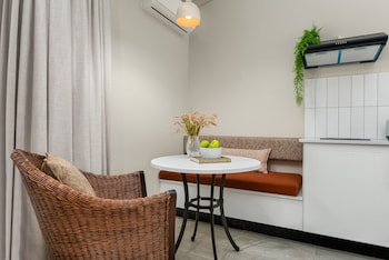 neighbourgood franschhoek