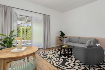 neighbourgood franschhoek