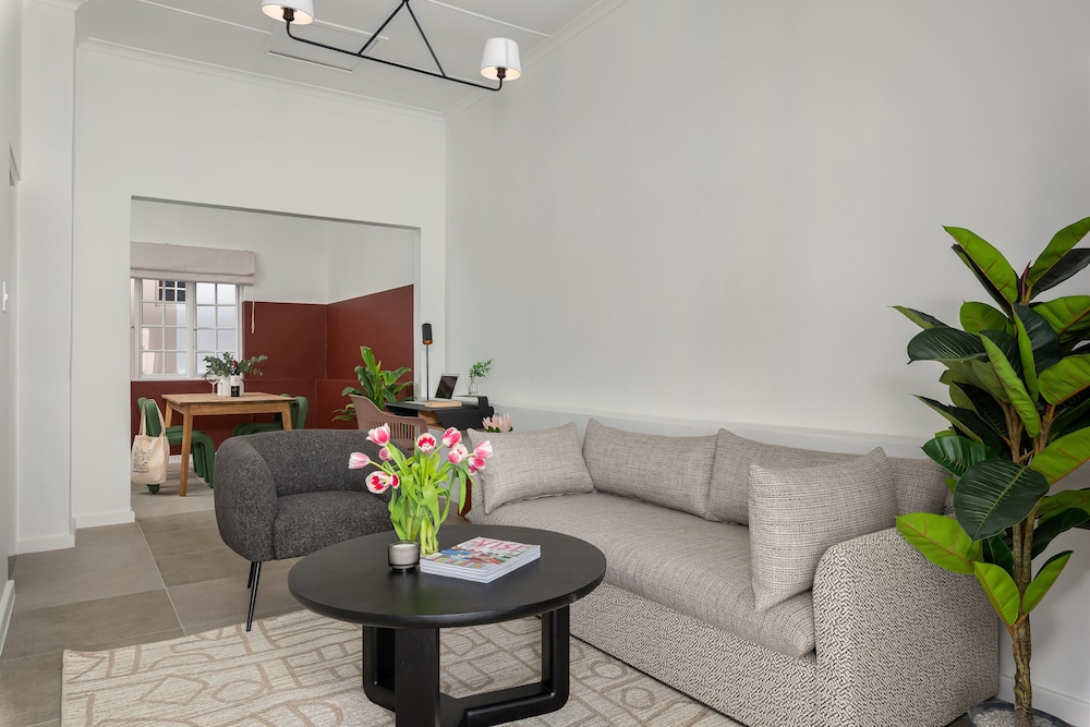 neighbourgood franschhoek