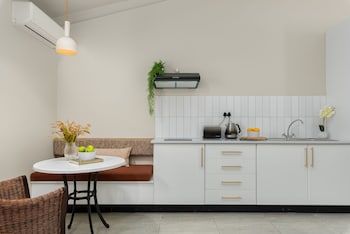 neighbourgood franschhoek