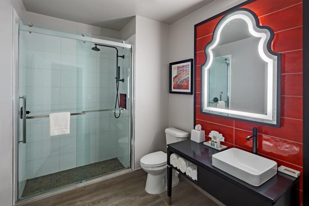 hotel indigo san antonio riverwalk by ihg