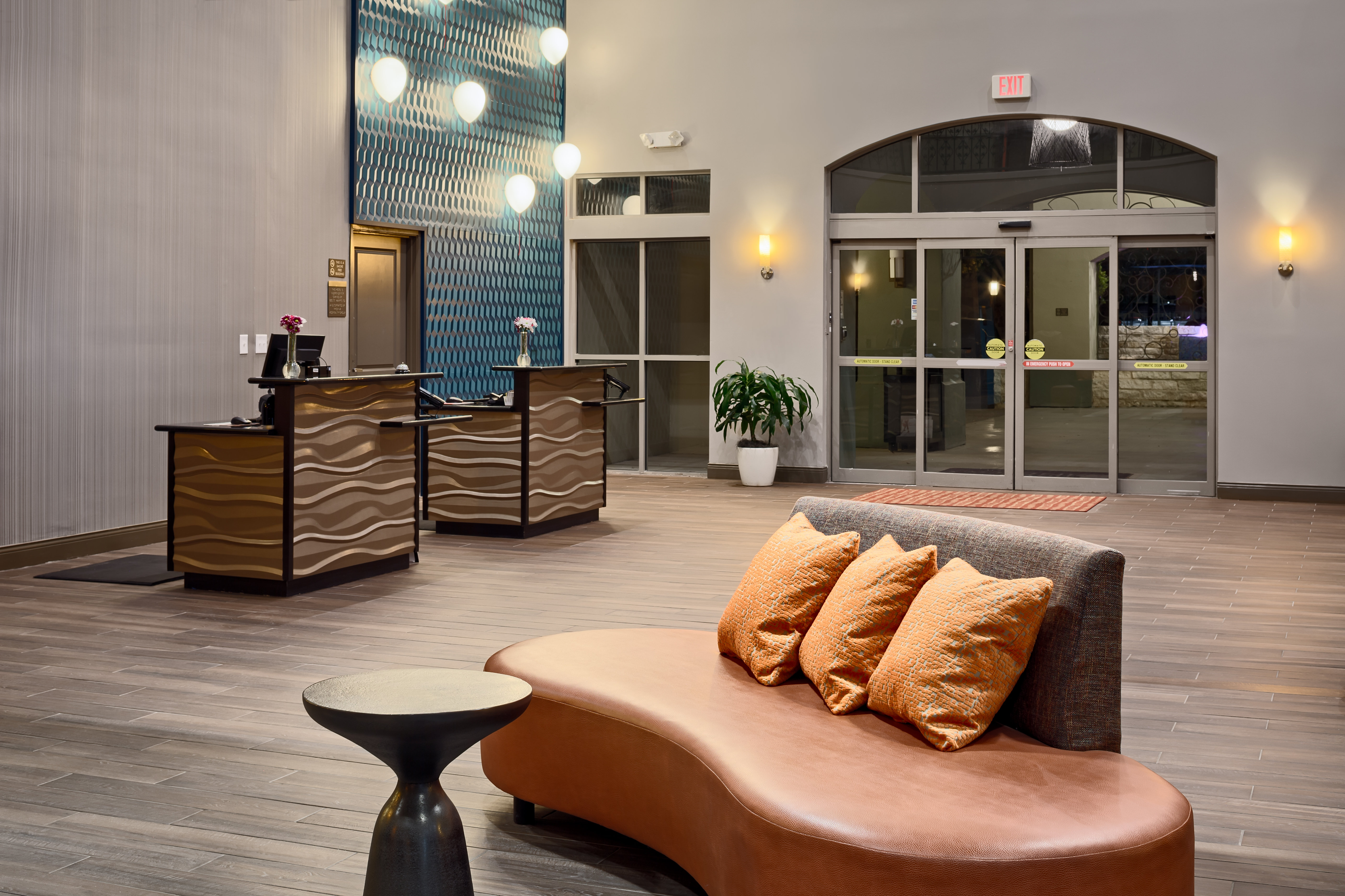 hotel indigo san antonio riverwalk by ihg