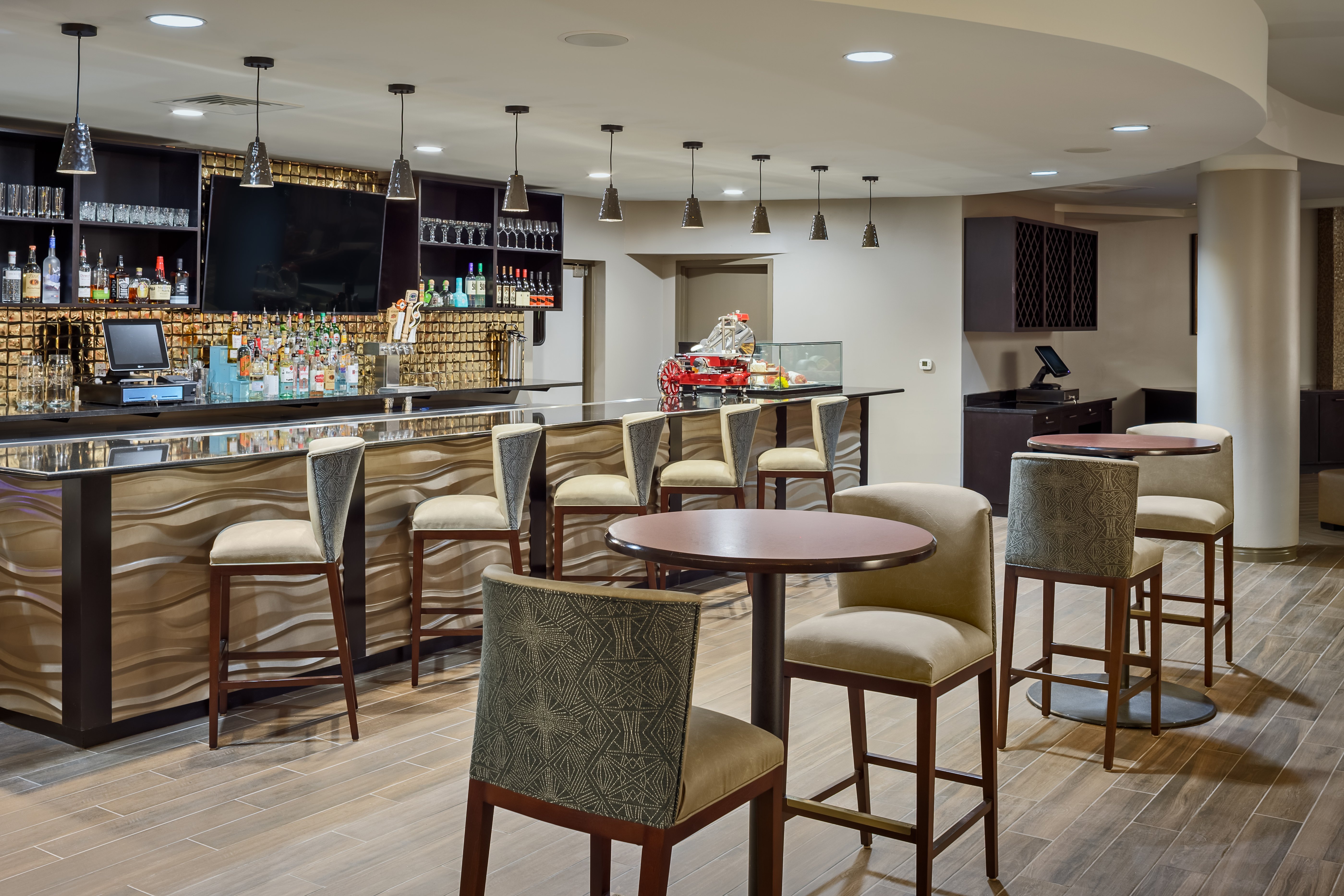 hotel indigo san antonio riverwalk by ihg