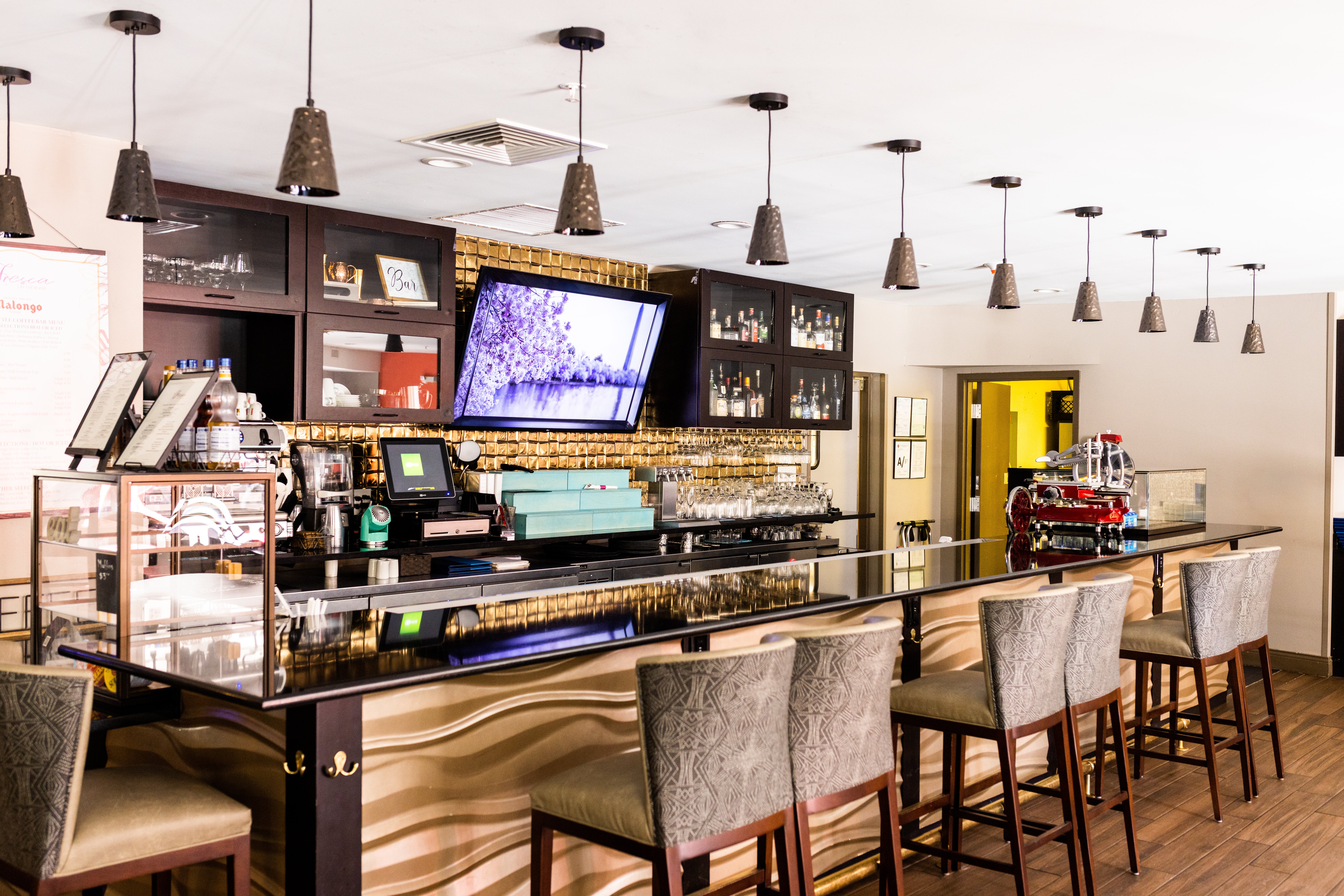 hotel indigo san antonio riverwalk by ihg