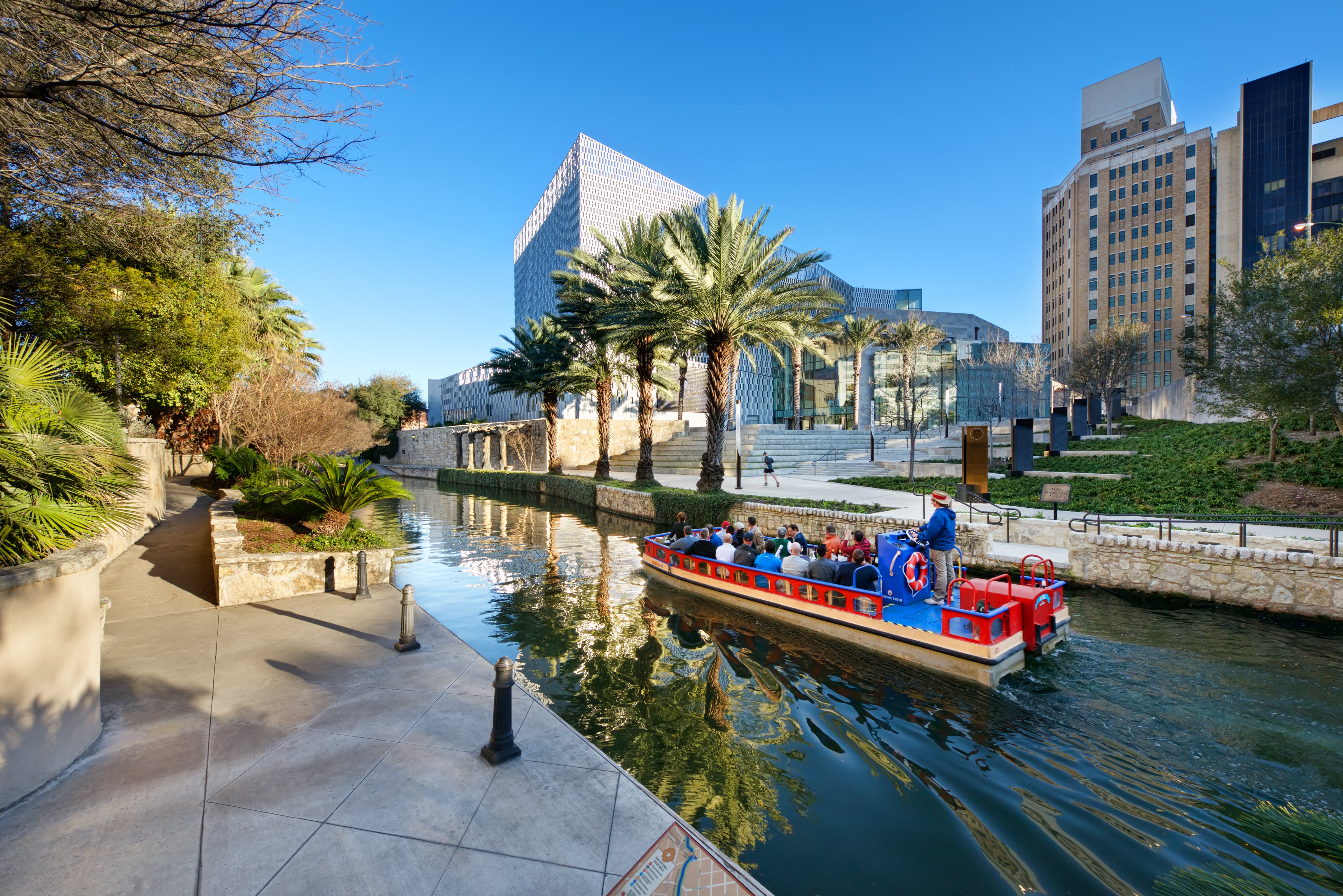 hotel indigo san antonio riverwalk by ihg
