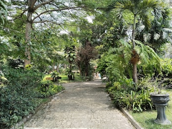 the garden family guest house powered by cocotel
