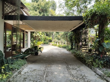 the garden family guest house powered by cocotel